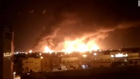 القيادة المركزية : ضرب اكثر من 800 هدف حوثي