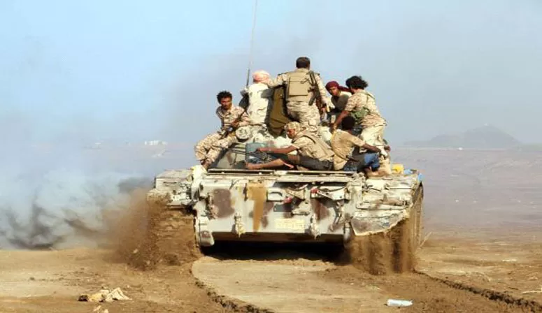 خبراء يحذرون: تحركات الحوثيين في العرمة تمهيد لمعركة واسعة تستهدف خاصرة تعز